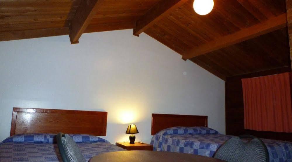 فالماونت Rocky Inn المظهر الخارجي الصورة